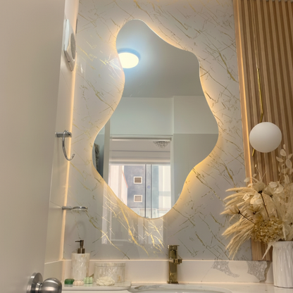 Kira LED - espejo curvo